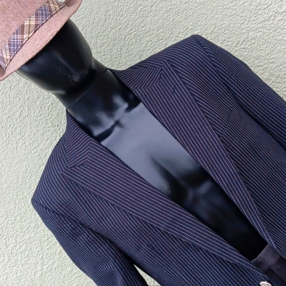 BLUE by PRONTO UOMO MEN'S PURE COTTON BLACK BLAZER W/WHITE PIN STRIPES - Picture 13 of 17